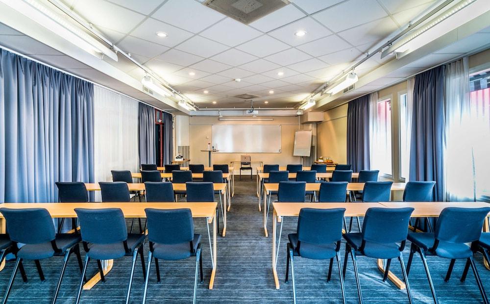 Scandic Gaevle Vaest Екстериор снимка